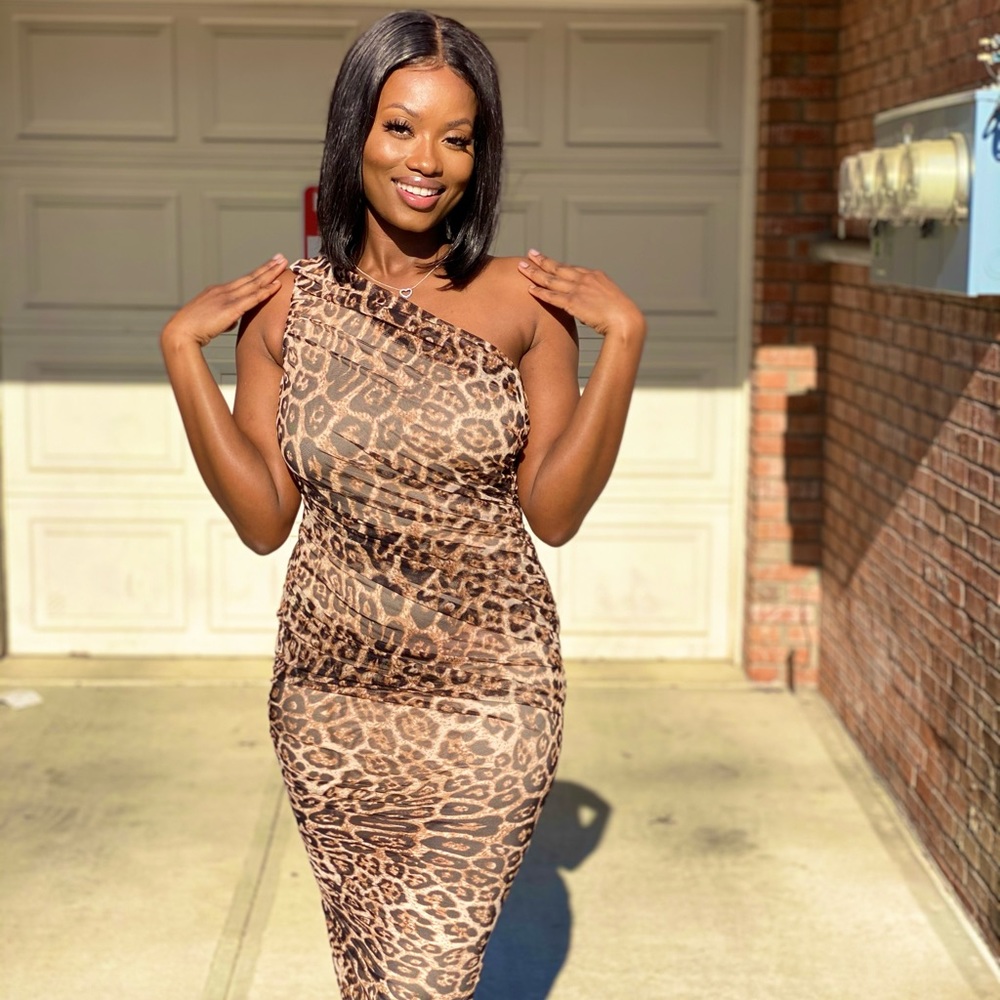 COPY - MAKE ME PURRR CHEETAH / LEOPARD DRESS ✨ - Picture 6 of 10